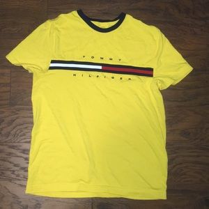 Tommy Hilfiger embroidered logo tee NWOT